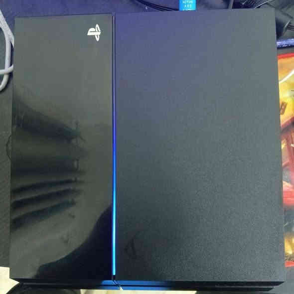 بلي 4 مهكر نضام 12 للبيع ذاكره 1 تيره ملحقاته جوستك اصلي والعب بي خير من الله سعر 225 بي مجال 210 قفل شراي تعال مو شراي لا تعلق مكاني ميسان كميت توصيل ماكو رقمي ***********
