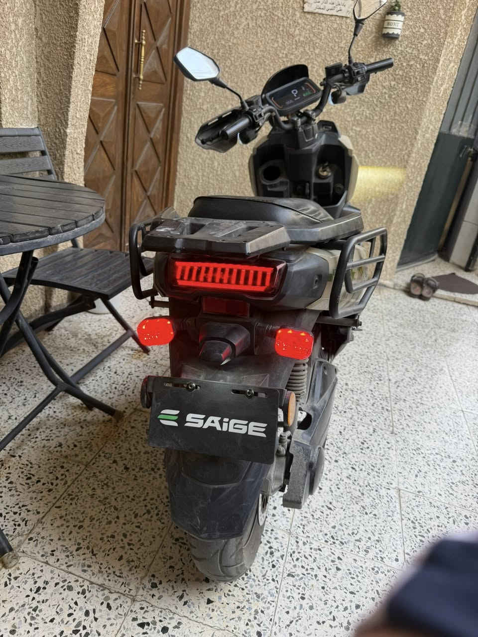 اباجي شحن للبيع
سرعة 65-70 حقيقي
ملف 2000W حقيقي
بطاريات عدد 12v/32AH 6
عجلات E جوبلس قياس 90/90-12
نضام دبل اشارة
شاشة ديجيتال ذكية بريكات دسك هيدروليك امامي والخلفي المسافة المقطوعة 60km
بصمة تشغيل عن بعد نحمل اوزان ثقيلة
لايت LED زنون ستاند جانبي وتعليق
ضام 3 سرع
العنوان / بغداد اعظمية
للتواصل واتساب ***********
السعر 875

