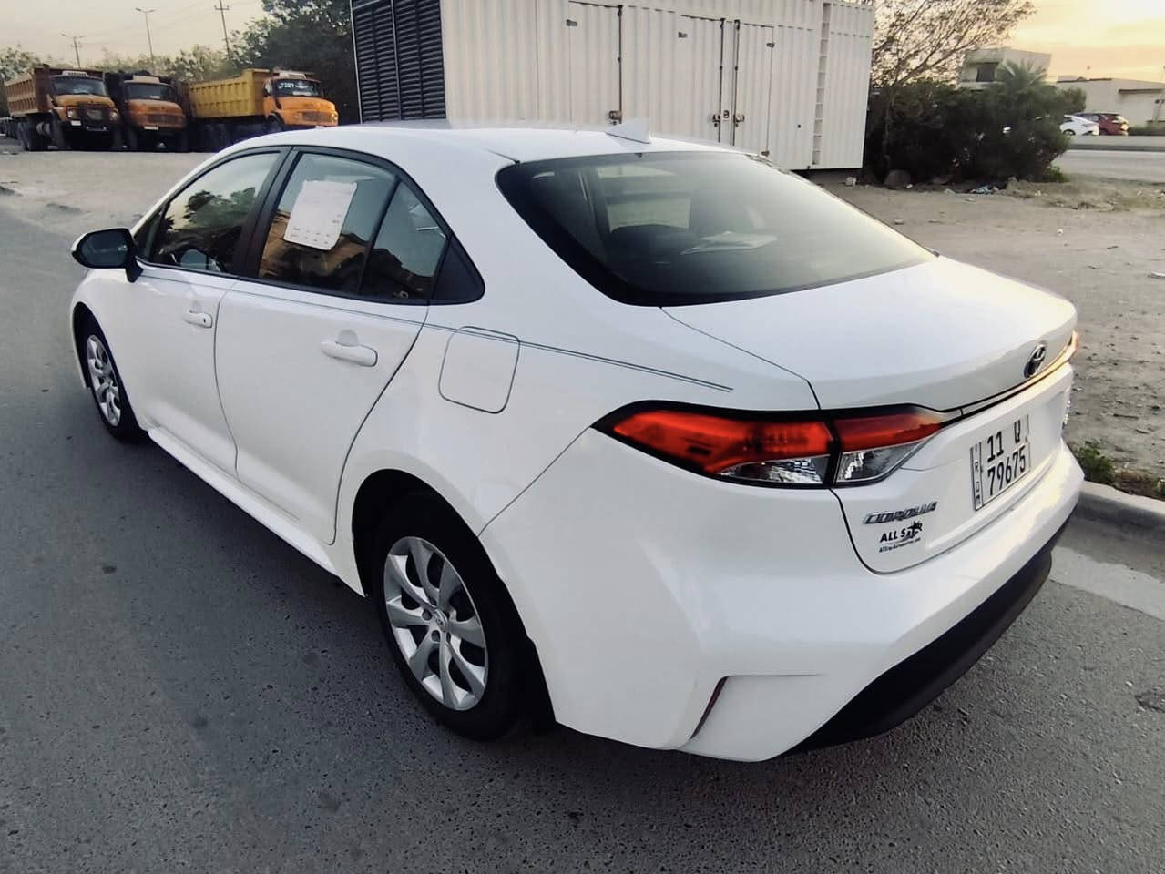 السلام عليكم
————————
كورلا (2023) LE هايبرد
حادثها بسيط بدون ايرباك موضح في الصور 
صبغ باب + جاملغ فقط 
———————————————————
مواصفات  LE معروفة 
محرك  1.8 هايبرد 
———————————————————
عداد السيارة ( 45 )الف ميل 
ماشية بالعراق ( 6 ) الاف ميل فقط 
———————————————————
مكان السيارة بغداد . الدورة
————————————
السعر ( 165 ) وبيها مجال بسيط
هـ ( ‭0770 809 3323‬ ) 
————————————
ملاحضة مكلف بالنشر
