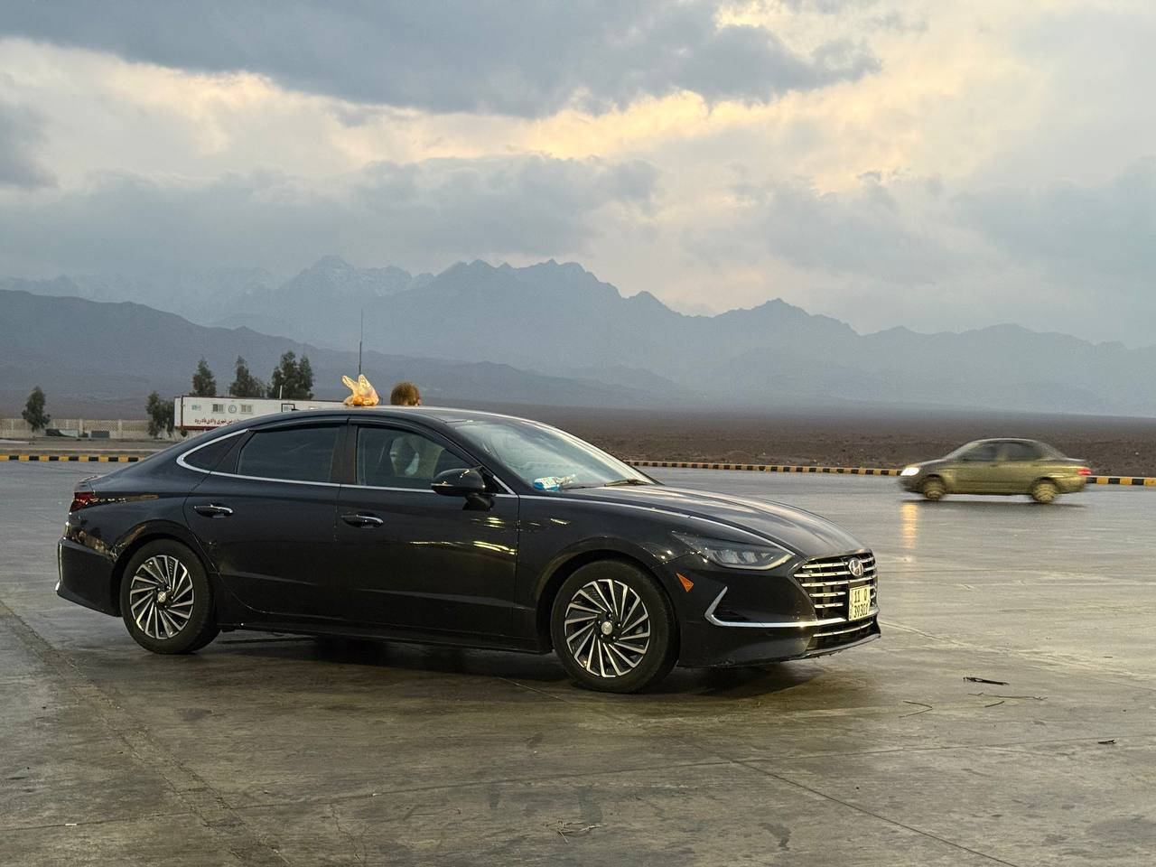 سلام عليكم سوناتا هايبرد 2023 رقم بغداد دولي فل عده الفتحة مواصفات حديثة كلش واقتصادية جدا بيه حادث من أمريكا العتبه الجوة وبيبان صوب سايق صبغ وجاملغ امامي خلفي صبغ بالعراق اثر دحجة فقط بس بيه الكير بعض الأحيان من دوس زايد كلش ترجع من النمرة 6 إلى 4 ومن طفيها و تشغلها ترجع طبيعيه تمشي وفول رحت بيه لإيران واجيت فحصت جهاز النمرة ال5 و6 يكول محتركات بس شغالات تبدل بسلاسة نظيفة كلش شوف العين تجي تفحص تقتنع كل شي ماشية 55الف الله شاهد صارت عليه ب 155 السعر 134/هذا رقمي  *********** النجف, العراق
