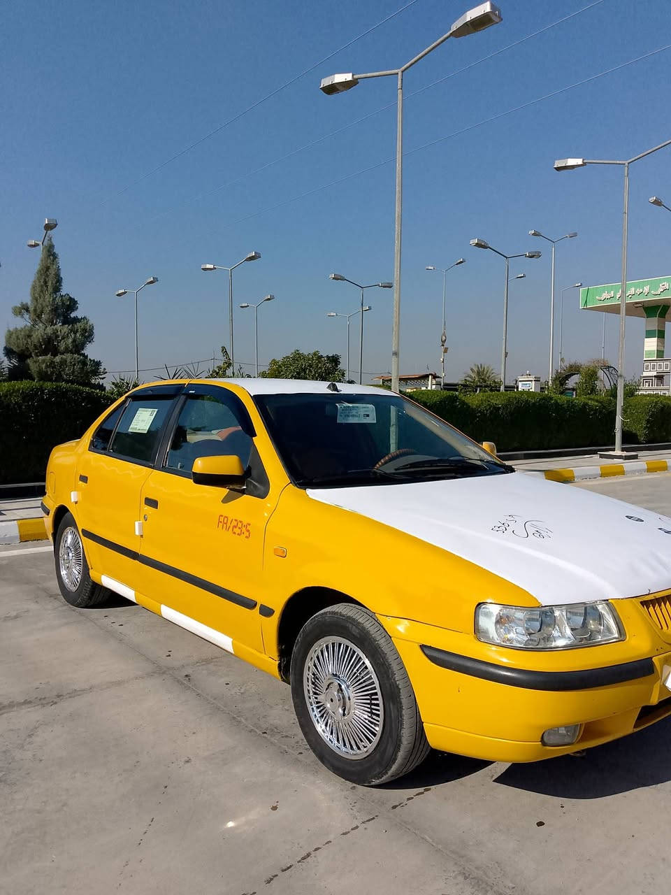 السلام عليكم سمند 2010رقم بغداد مصفره هيئه وغرامات سنويه ل27 كير ومكينه بجيس لا تنقيص ولا بخار تخم تاير حداديه جديده كهربائيات كلها شغاله شاشه وسستم صوت هورن بوش سياره جاهزه لشارع كبل متصرف عليها ربع ترايها كلش حلو وناعمه
السعر 27وبيها مجال  
مكان سياره واسط صويره
‏‪***********‬‏
‏‪***********‬‏
