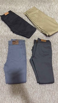 ملابس تركية درجة اولى ولادي من عمر 7 إلى 15 سنة سعر ممتاز للبيع للتواص...