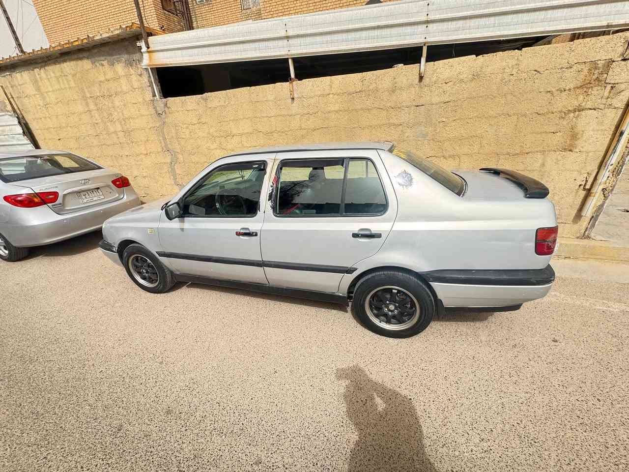 فنتو موديل ٩٢ بغداد رقم جديد بسمي محرك ١٨٠٠ تبريد ثلج السعر ٣٧ مكاني بغداد زعفرانية *********** ابو رسل
