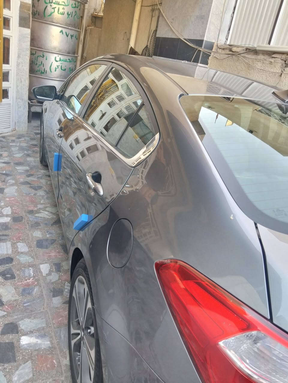 شباب كيه فورتي فول مواصفات موديل 16 كير مكينه فول  نضيفه حيل السعر 120 المكان شهداء البياع 
***********
