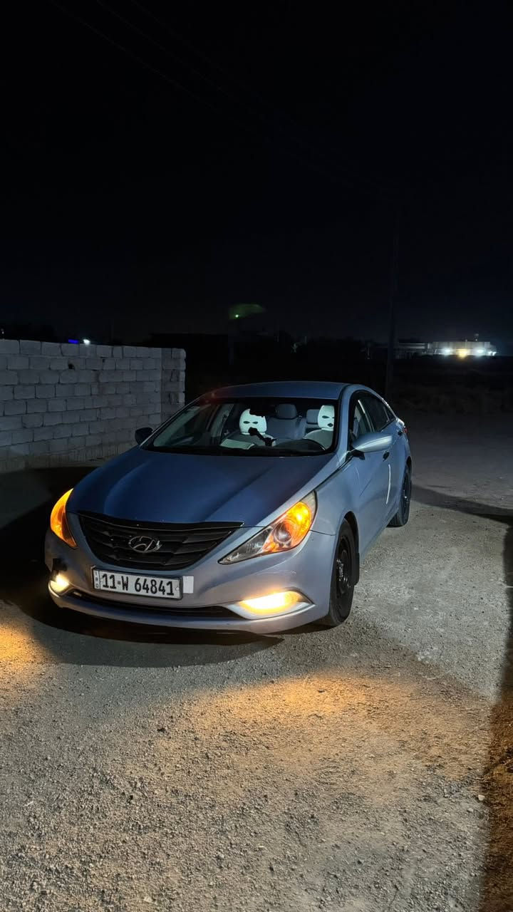 السلام عليكم

سوناتا 2012 امريكي 

رقم بغداد الماني

السياره ماشيه 161 

بيه صبغ جاملغ خلفي +كصه البنيد بدون شواصي بدون لغود بدون اي دواخل 

جاهزه مابيه اي نقص من محرك كير تبريد صدر تدفئه تخم تاير باتري متلاكي بيه نقص برغي واحد 

مكان السياره الانبار الفلوجه 

ممتواجد ع النت 
السعر 110 وبيه مجال

لل استفسار  

***********

***********
