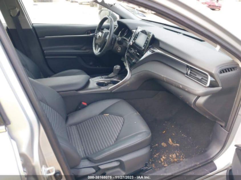 كامري 23 وارد أمركي مواصفات se معروفة  مايحتاج. اكتب جريدة رقم أربيل حادثها كرت حك شبر وموضح بالصورة 
السعر 215  الشراي  يتصل بدون خاص والسعر مذكور
***********
