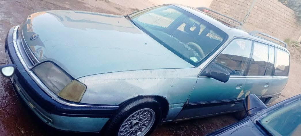 اوبل اوميكا حجم 20 كير محرك شرط كهربائية كله شغاله قفل مركزي تايات انضاف طخم نضيف رقم جديد نينوى كاربون بيها السعر 23  ***********.   ترهم معارضه
