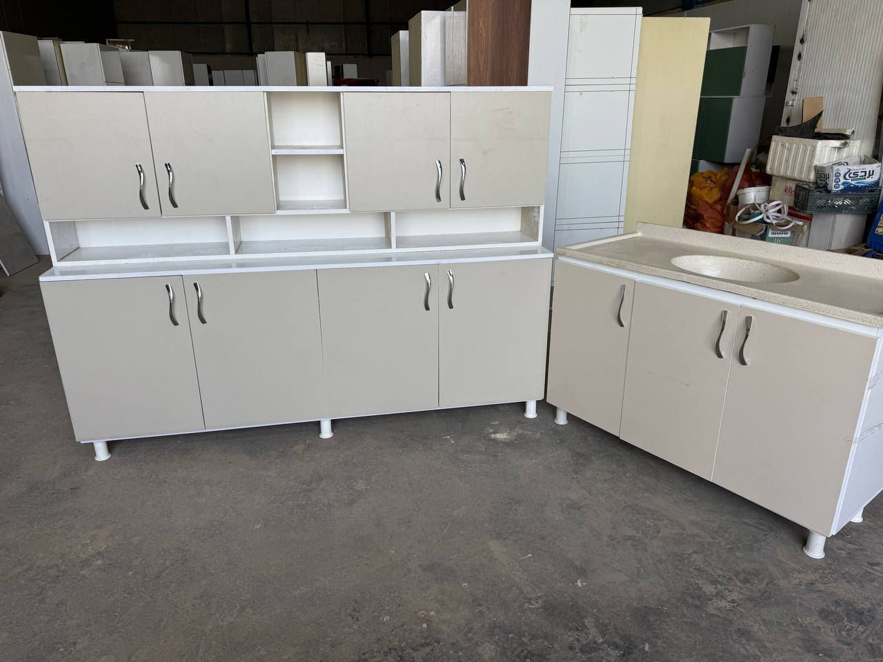 #كاونترات #بأنسب_الاسعار 

#كاونتر MDF خشب مترين

 ارضي وملحق مع سنك متر و20 مرمر
 . السعر 250 الف

الاستلام على. الفحص ✨

توصيل بغداد مركز  مجانا
يوجد توصيل محافظات

اذا. مخالف للطلب او اللون او الموديل
او بي ضرر الك حق رفض الاستلام

للحجز والاستفسار مراسلة الصفحة


**إذا كنت صاحب هذا الإعلان وتريد حذفه لأي سبب، رجاءا أرسل رسالة إلى الدعم الفني**