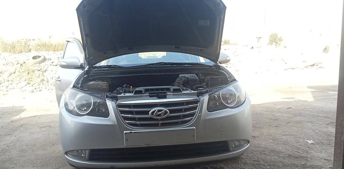 النتر موديل 2010 اصل دخول جديد ادوات كص جنطه محرك وكير علا وضع الشركه 1600 دكشن عالي تبريد تدفئه تخم تاير كلها شغاله وجاهزا متوما وكامله مكان السياره ناصريه مركز شراي اتصل *********** وتساب موجود
