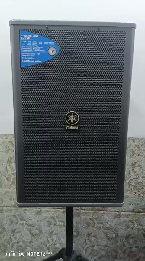 الرحمه والمغفره للحاجه ام رياض العوادي شوف العرض 15 زوج فقط لاغير تابع الفيديو وصلت الوجبه الثانيه والحمد لله مكبرات صوت YAMAHA  يجي 15 انج معFPT هم 15 انج للحجز والاستفسار هذه رقمي *********** اخوكم وخادمكم ملا عصام الكربلائي
