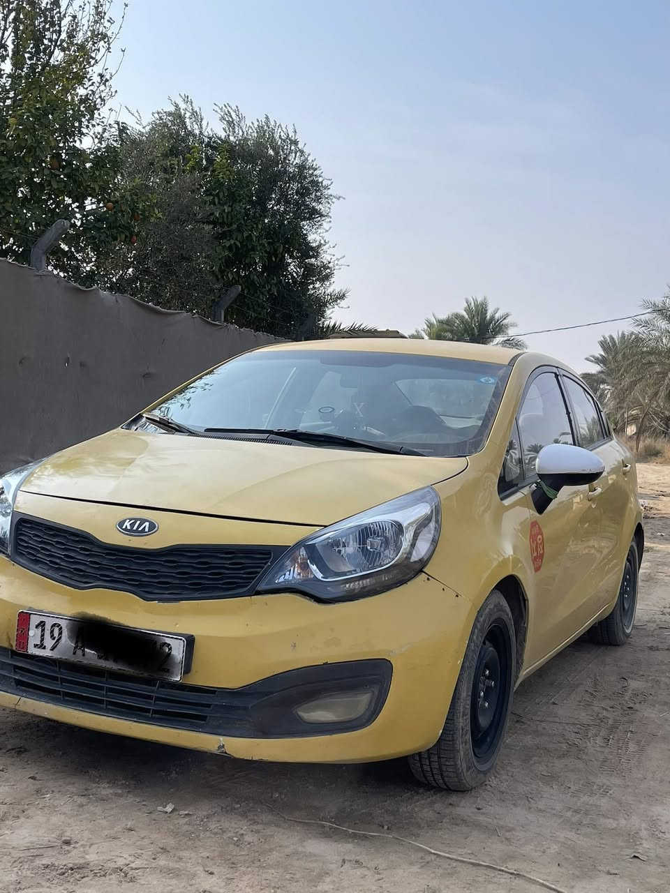 ‏السلام عليكم سيارة ريو 2012 خليجية رقم كربلاء مشروع وطني سنوية 2030باسمي
السيارة سيارة محرك 1600 دوش مكفول طابوگة 
 مواصفات عادية 
مكانها كربلاء طويريج للاستفسار الاتصال على الرقم التالي *********** أو مراسلة الصفحة السعر 80 ورقة وبيها مجال بسيط
