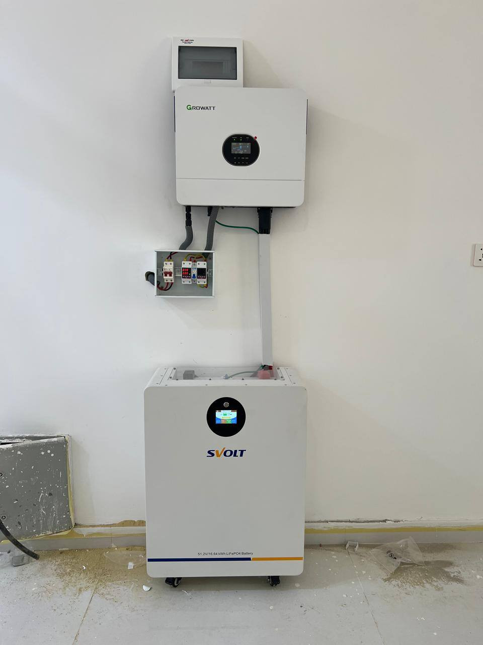 تم إنجاز منظومه طاقه الشمسيه
ذي قار قضاء الفجر بيت( الدكتور احمد محمد حسن)
16امبير نهاري و16ليلي 
مكتب ذوالفقار للطاقه الشمسيه 
ذي قار قضاء الرفاعي شارع السايلو
***********
***********
