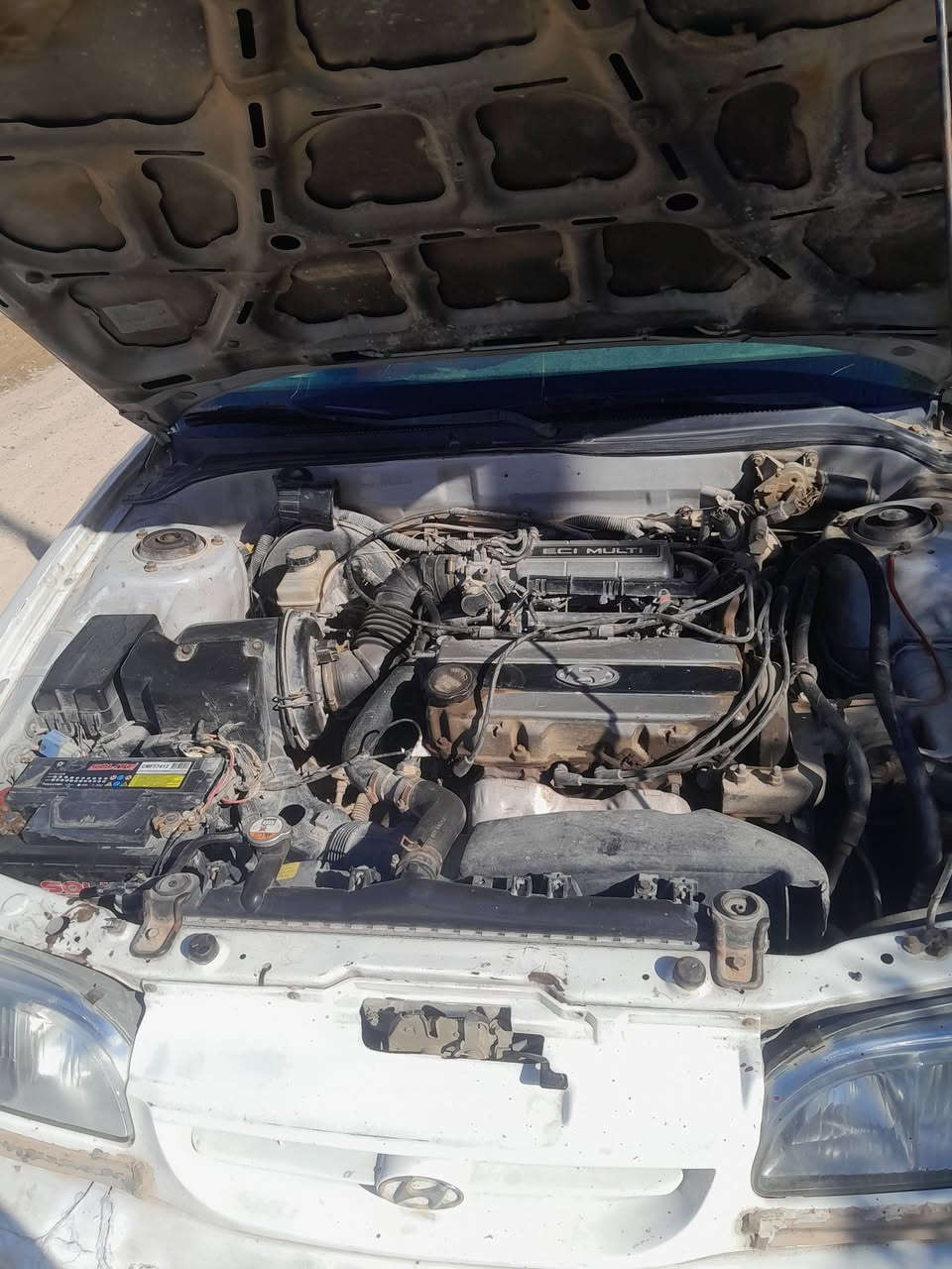 سلام عليكم سوناتا 2 موديل 95 
كير محرك كص مكفوله تخم تاير جديد سياره معمره حلوه كير عادي رقم بغداد سياره باسمي تحويل ثاني يوم سنويه ل2027
اتصل وادلل ***********
