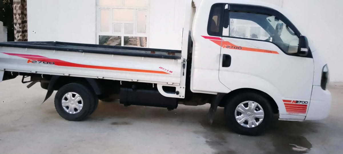 السلام عليكم
كيا حمل للبيع نثيه موديل 18 مكفولة كفاله عامه رقم قادسيه مشروع وطني سنويه مجدده ل 28 مكان السياره ديوانيه 

السعر 120 وبيه مجال بسيط 

***********
