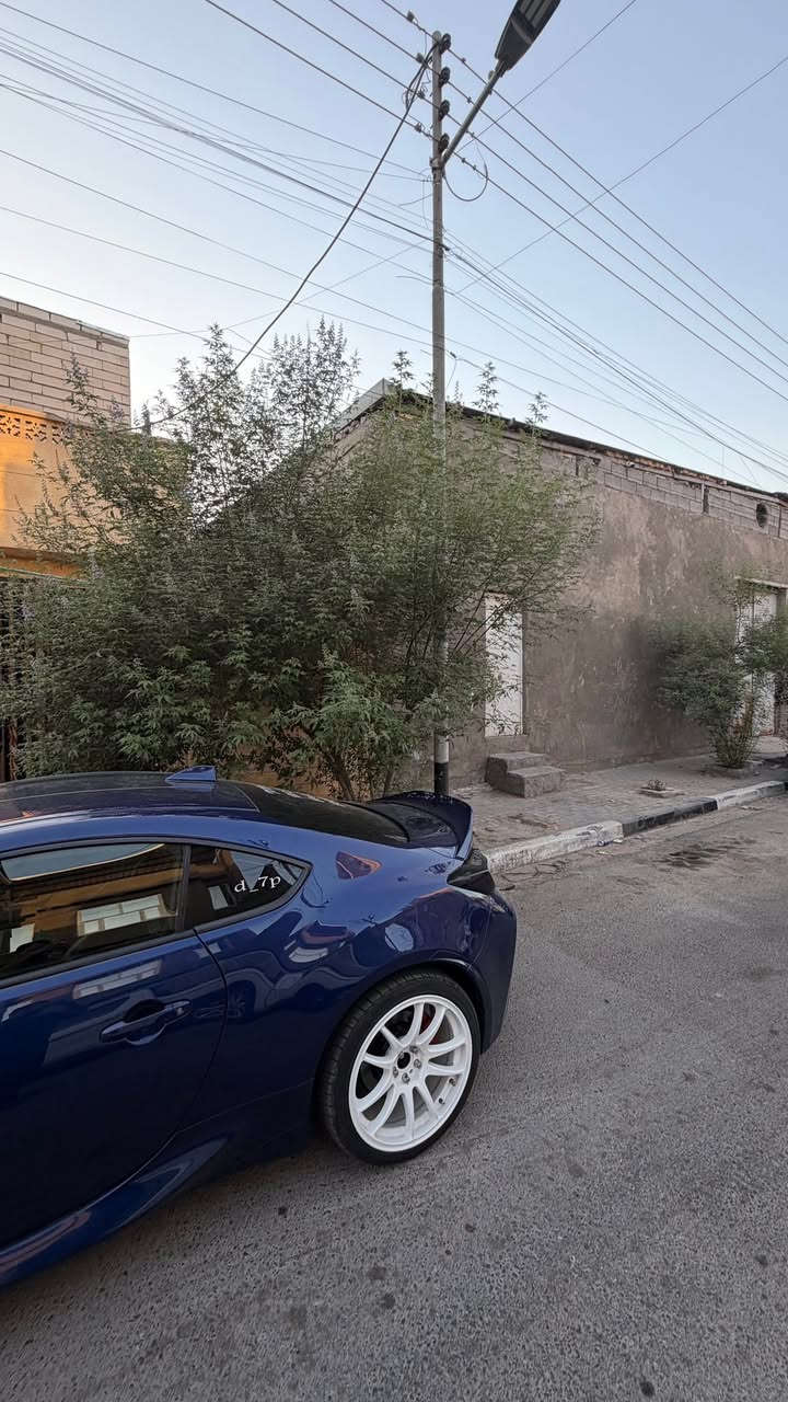 تيوتا GR 86 بريمر
2023

 ضربتها جاملغ ايسر وبنيد 

السياره فول مواصفات
155

مكانها البصره 

***********
