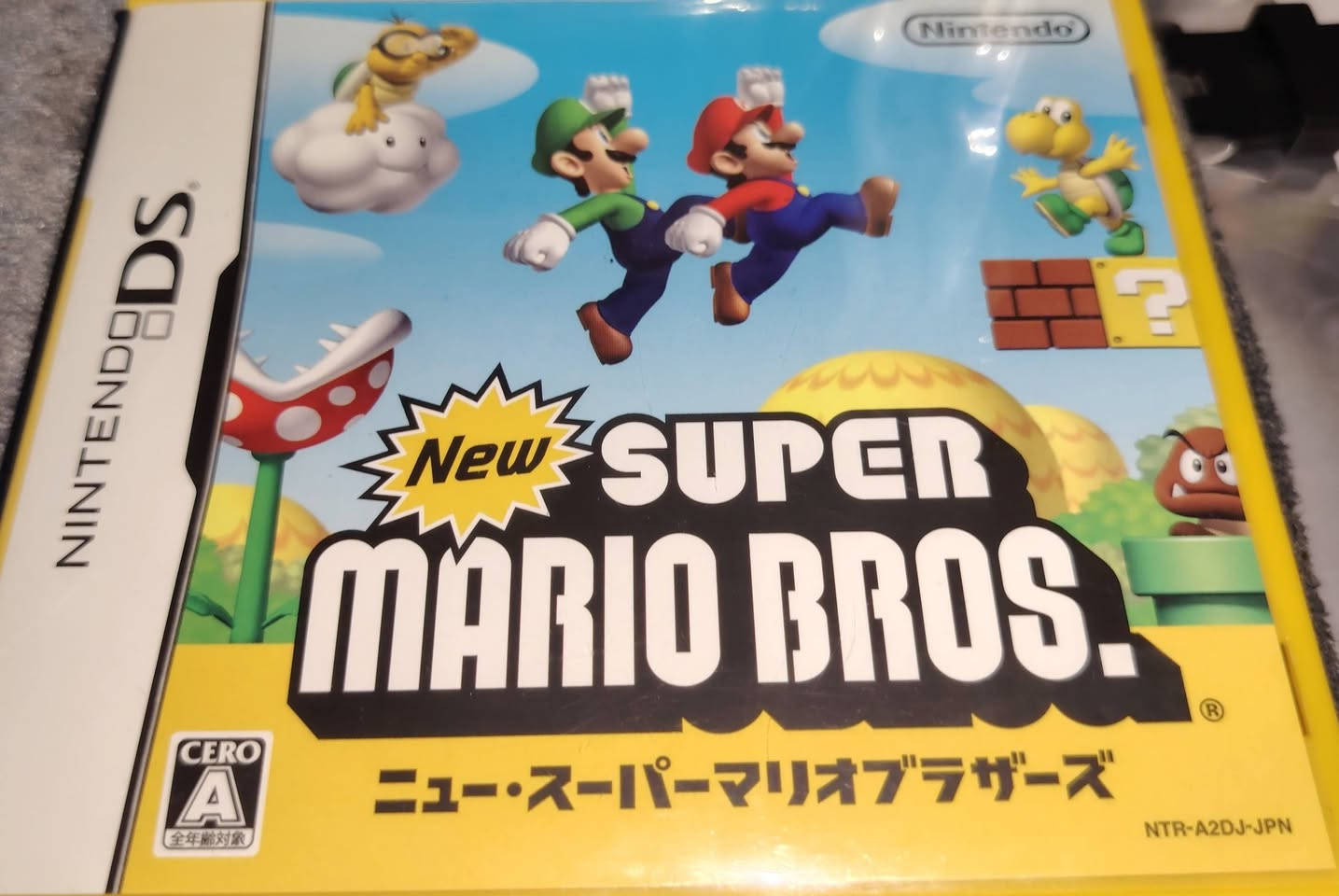 🎮 بيع ألعاب Nintendo DS أصلية 7 كاترجات
مجموعة ألعاب Nintendo DS أصلية بحالة جيدة 

📀 الألعاب الموجودة:

1️⃣ New Super Mario Bros
الريجن: Japan 🇯🇵

2️⃣ Nintendogs
الريجن: Japan 🇯🇵

3️⃣ 100-Masu Keisan  
الريجن: Japan 🇯🇵

4️⃣ Back at the Barnyard
الريجن :UK / PAL 🇬🇧

💰 السعر:
 كلهن ب25 ألف دينار عراقي 

🚚 يوجد خدمة توصيل

📩 الي يريد لعبة يراسلني خاص


**إذا كنت صاحب هذا الإعلان وتريد حذفه لأي سبب، رجاءا أرسل رسالة إلى الدعم الفني**