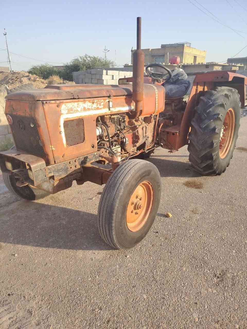 دركتل للبيع موديل ٨٥ مع كامل معداتها
***********
