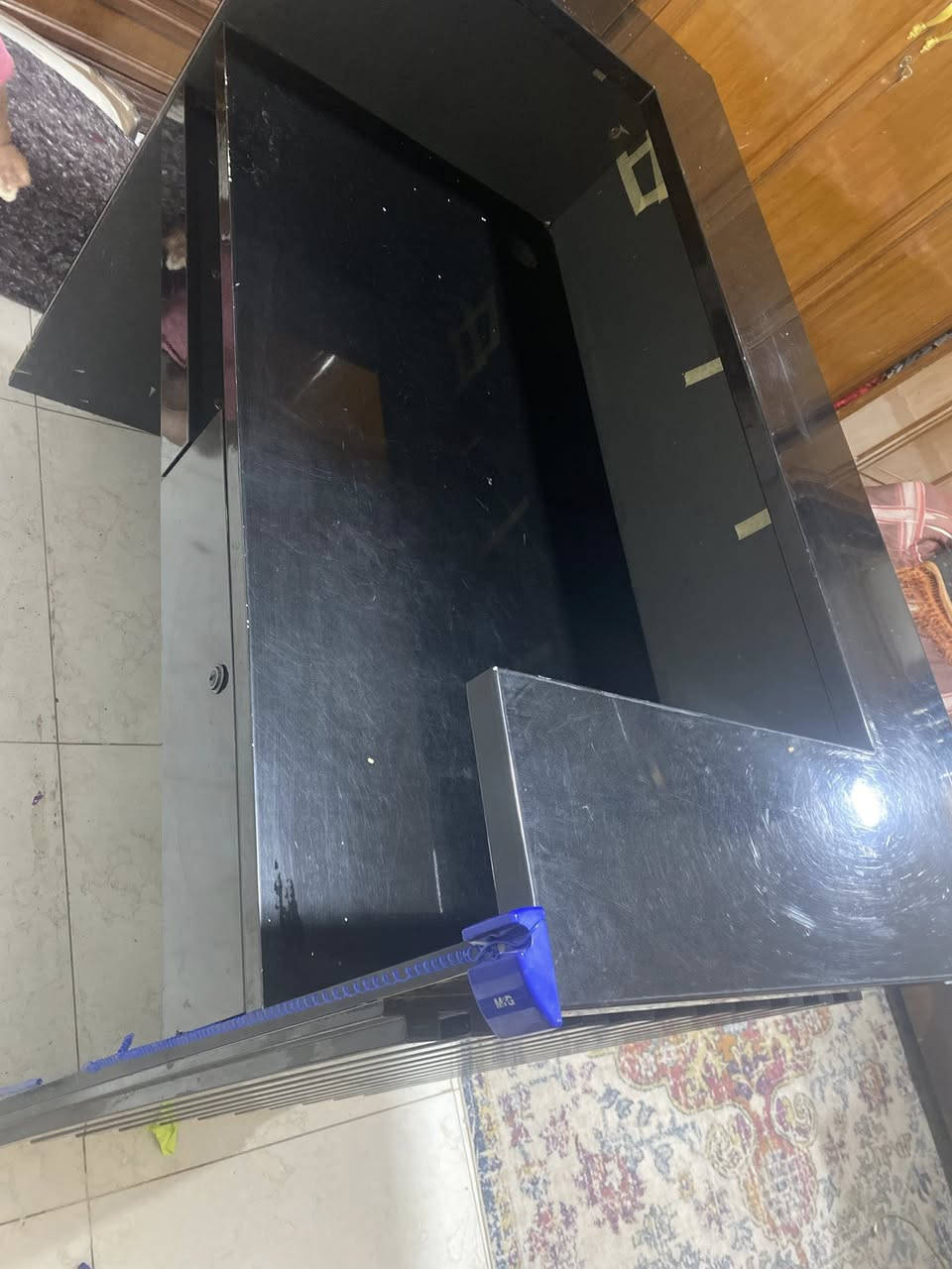 ميز كاشير اخو الجديدمعروض ب ١١٠ ألف للتواصل ***********

