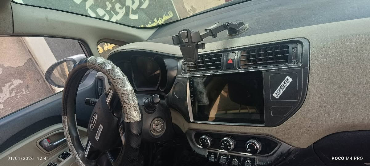 سلام عليكم سياره كيه ريو موديل 2012 مكينه 1600. السعر 70,أو بي مجال  فقط الكير بي صفنه  البصره بي ضربه بالصدوق مصلح  البصره الجبيله محطة اسد الغسل السيارات ***********
