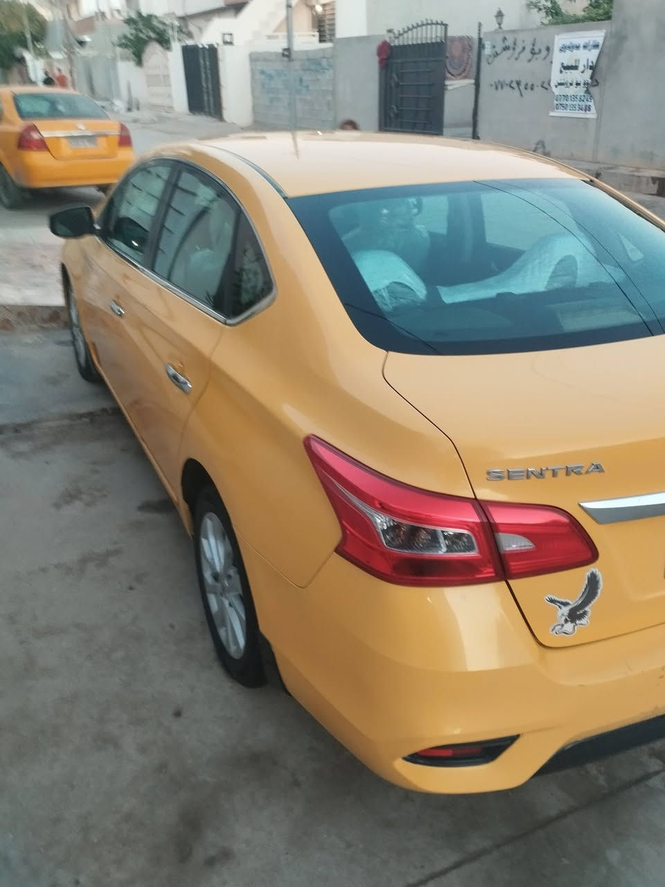 سلام عليكم للبيع سياره نيسان سنترا موديل 2019 كندي الاستفسار والسعر على خاص او على رقم ***********
