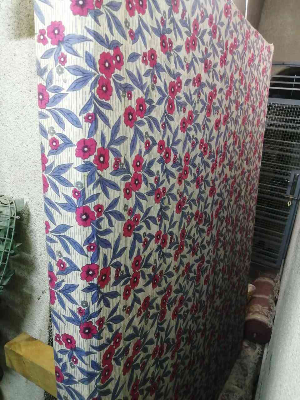 اغراض للبيع شلع صوميه نفرين خشب قوي وثكيله مابيه اي ضرر مع دوشكين ابو النفر مع دوشك نفرين نضيف صار سنه من اخذنا وبي ضمان


**إذا كنت صاحب هذا الإعلان وتريد حذفه لأي سبب، رجاءا أرسل رسالة إلى الدعم الفني**