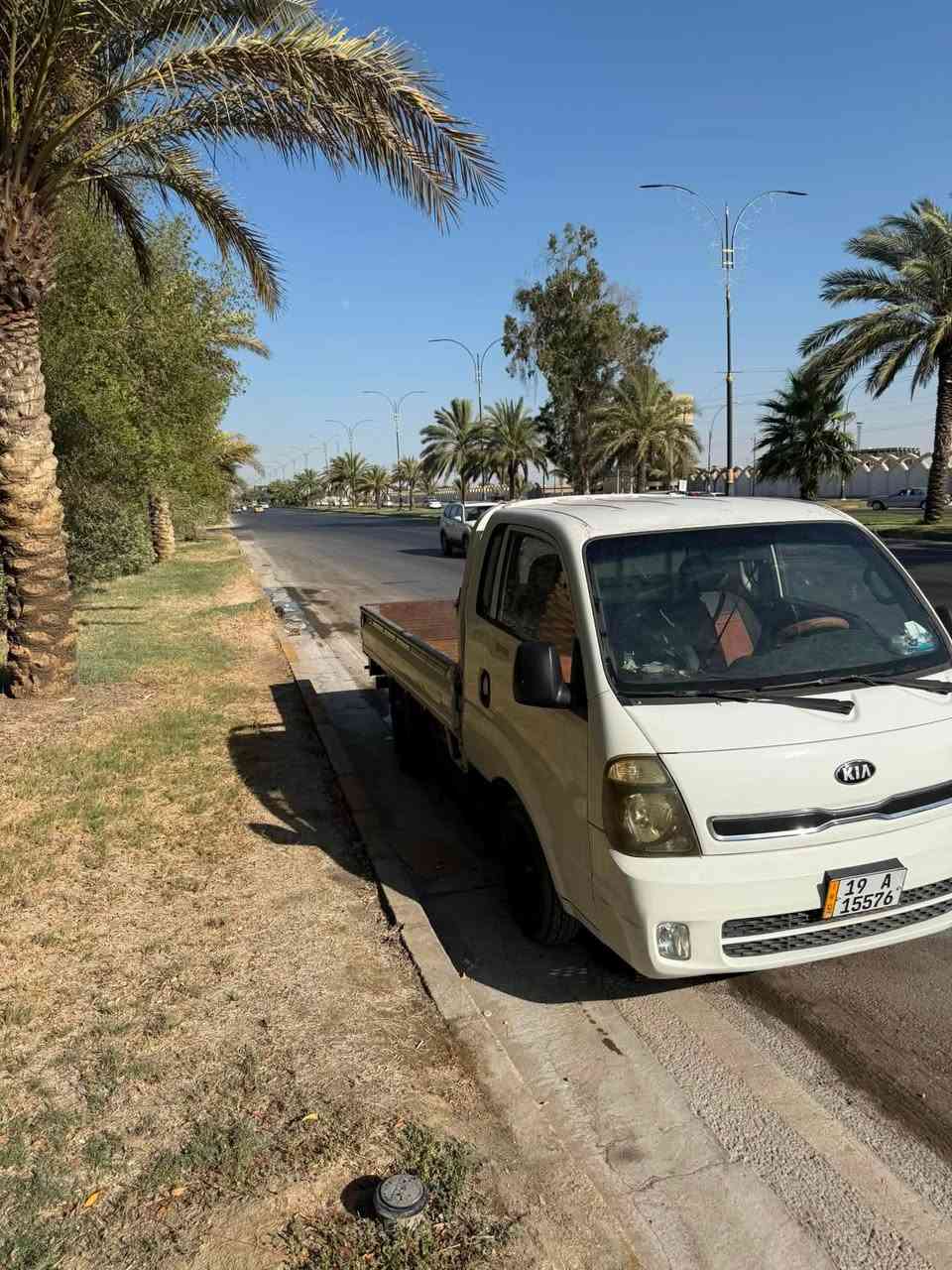 السلام عليكم
كيا بنكو موديل ٢٠١٧
السياره كفاله عامه من صبغ ماعدا كارت في البنيد
السياره تبريد حداديه كفاله رقم كربلاء 
سياره جديده ستعمال شخصي فقط 
مكينه كير كفاله عامه 
المكان كربلاء 
تحويل مباشر
الرقم ***********
