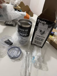 توفرت لدينا بضاعه d.h.l لاستفسار ع الخاص  أو واتساب 07765141991