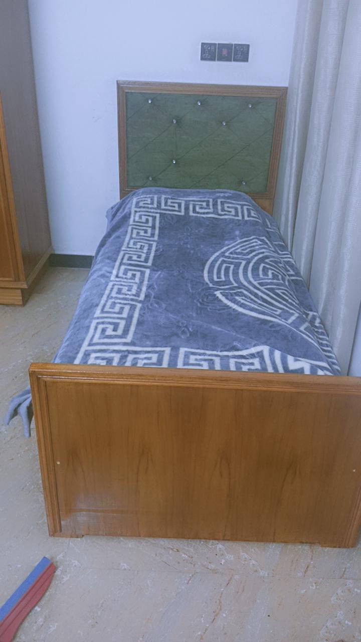 السلام عليكم جرابي   ٣  تسگام جدد استعمال جدا  بسيط لصغر المكان اريد ابيعهم الوحده ع  ١٠٠ الله شاهد  مو سوگي تسكام فصلتهم صار فتره اليريدهم يدخلي خاص


**إذا كنت صاحب هذا الإعلان وتريد حذفه لأي سبب، رجاءا أرسل رسالة إلى الدعم الفني**