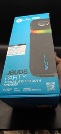 JLab JBuds Party • ٣٠ واط • بطارية ١٢+ ساعة