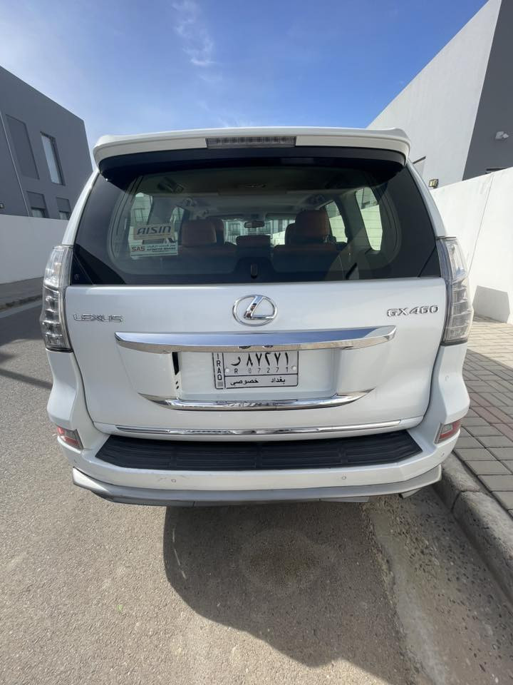 السلام عليكم
للبيع لكزز GX460 خليجية موديل 14ومحدثه 20 كفالة من الصبغ والبارد كاملة مكمله معايزها اي شي دينار متصرف عليها وادامتها بالشركة كاملة المواصفات فول الفول معروفه مواصفاتها للبيع السعر 33 مكانها بغدادللاستفسار الاتصال على الرقم ***********
