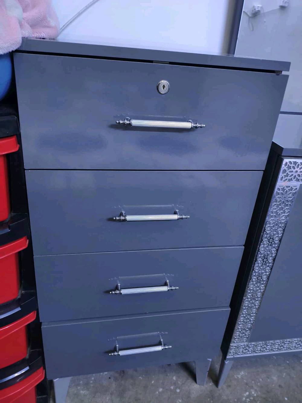 غرفه نوم للبيع او مراوس ويا كنتور 