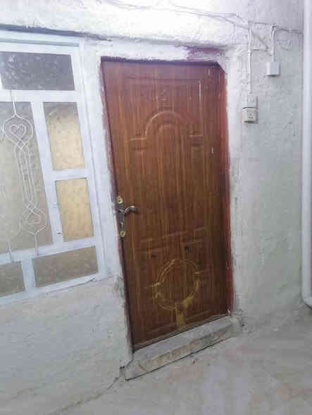 للبيع
بيت ١٠٠م امامي طابق ونص

بناء نظيف عكاده

سعر ١٢٥ بيه مجال قليل

يقع في حي الشهداء

قرب شارع السايدين

يحتوي طابق الأول على غرفه وصاله ومطبخ وصحيات داخليه وخارجيه واستقبال.

طابق ثاني غرفه وصاله وصحيات
موبايل للاستفسار ***********
