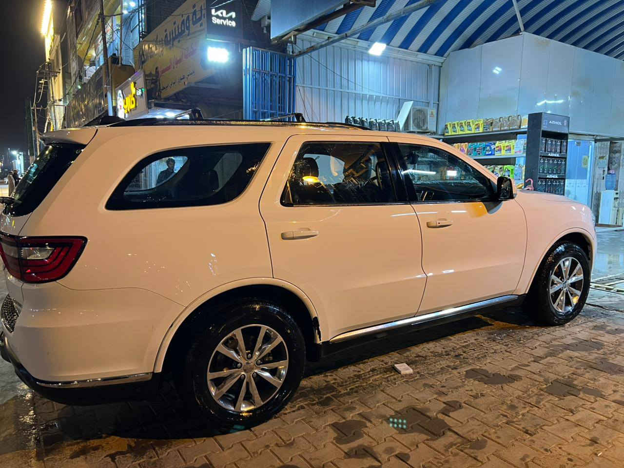 السلام عليكم من رخصة مدير الكروب
للبيع دورنكو  موديل 2020 اصل 2016  لميتدد  فول  ماعدى البانوراما  حادثه فقط دعاميه اماميه  بدون ايرباك  مكينه ٦ سلندر  جديده حداديه جديده   كير جديد 
 داخل جلد اسود شاشه جبيره  السياره فول مواصفات  رقم بغداد مشروع وطني  رقم الجديد  جاهزه من كلشي حتى هزه جديده مكان السياره النجف الاشرف 
معروضه ب٢٢٠  وبيها مجال لطيبين
للاستفسار  اكثر الاتصال
***********
***********
