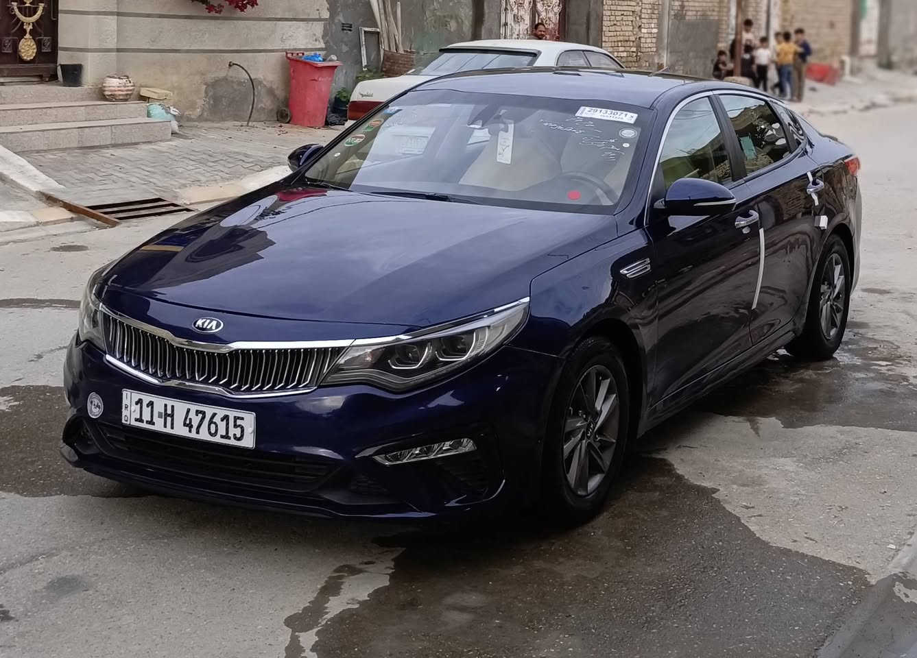 سلام عليكم سياره كيا اوبتيما موديل السياره 2020 رقم بغداد مشروع وطني سنويه جديده رقم  جديد تحويل مباشر بلسم السياره وارد امريكا حادث جاملغ امامي وبنيد فقط بدون دواخل مكينه ولكير 24 مكفولات تبريد شغال السياره اي نقص مابيه حداديه خلفي امامي جديده تخم تاير جديد السياره جاهزة من كلشي مكان سياره واسط السياره مكفولة كفالة عامه من ضربة كص نقل جثه والوصولايات والصبغ كفاله عامه سعر السياره 133 ورقة بيه مجال حك جيه رقم موبايل صاحب سيارة موجود بلنشر 
***********
