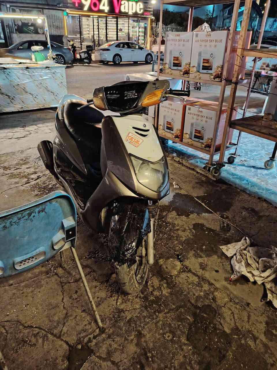 سلام عليكم سكنس نثيه ياباني سرعه 110 دراجه خير من الله نكره سلف مجفت جديد معدل يخبل كهربائيات شغاله سعر 500وبيها مجال مكانها العامريه ***********
