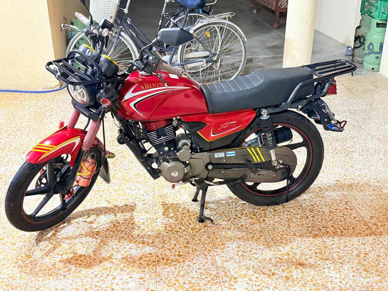 السلام عليكم دراجه شاينك مرقمه رقمها صلاح الدين للبيع الدراجه كلشي ما ناقصها وشرط سبانه ماممدوده ع المحرك
تجي تفحص أو تريد ع اي مصلح يفحصها 
للاستفسار 
***********
