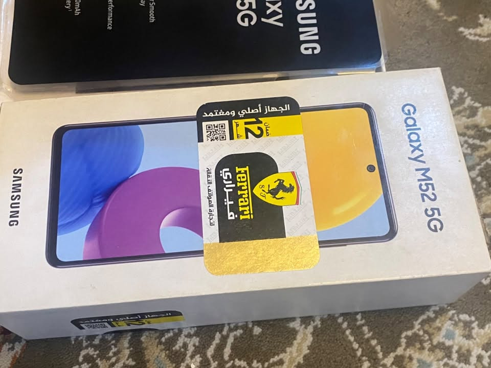 سلام عليكم للبيع
سامسونك M52 5G  انتبه هذا فئه (M) أقوى من الـA/ 
جهاز جديد كلش كفاله عامه من كلشي إذا بي شخط واحد مرجوع / جديد كلش مستعمل 12 يوم فقط يعني حاله حال الجديد بعده / ويا الضمان سنه من الشركه و مني هم / 
ذاكرته 128 و الرام 8+8  يعني 16 
ملحقاته كامله باكيت و الشاحنه غير مستعملات/ جهاز مواصفاته عملاقه و معروفه  شاشته سوبر أمولد 120hz 
سعره 275 ألف أو مراوس 
مكاني بغداد العامريه / رقمي *********** بي واتساب 
توصيل ماكو
