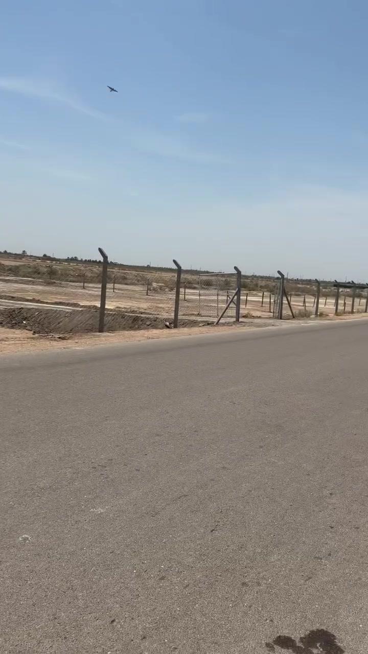 ٣٠دونم للبيع
سعر الدونم ٥٠
العنوان شارع السكه حله  حمزه
مقابيل محطه  القطار
***********
