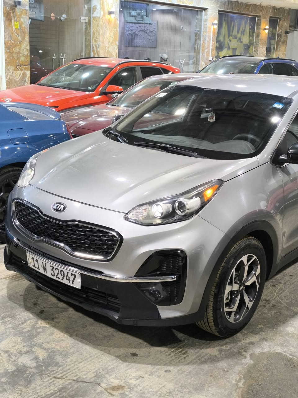 للبيع كيا سبورتاج موديل 2022
وأرد امريكي حادث جاملغ فقط 
إرباك جانبي فقط 
رقم بغداد دولي 
----------------------------
* المواصفات * 🥈
شاشة / كاميرا خلفية 
تحكم ستيرن جهتين 
تبريد قطعتين 
ويل كب 
LED نهاري
مود درايف
مثبت سرعه 
تحديد مسار 
مانع انزلاق 
محرك 2.4 
--------------------------
صور الحادث مرفقة بالمنشور 
السعر 💸💸 (( 175 )) بي مجال 
للاستفسار رقم صاحب السياره 

📱- ***********

📱- ***********
