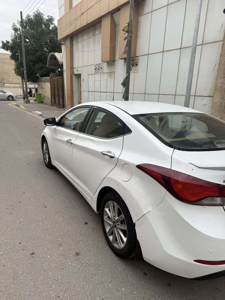 النترا رقم بصره موديل 2015خليجي فول مواصفات مكينه 1800 علماً انه المكينه بيه صوت رواجز تبريد قطعتين مكفوله من الضربه القويه مبدل مدكر وبنيد بدون دواخل سنويه 2028 باسم عمي الشرعي السعر 113 رقم *********** العنوان بصره حي الخليج جمعيات
