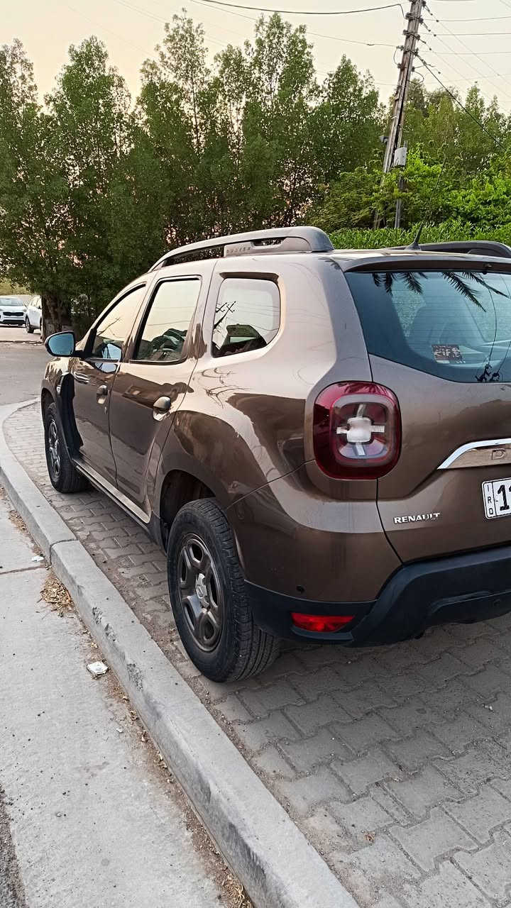 رينو داستر لون جوزي غير محدد موديل 2019 مكفولة من الضربة والصبغ كبير محرك مكفولات ماشية 72 وقابل للزيادة.
حساسات خلفية مع كامرة خلفية شاشة كبيرة تحكم ستيرن نظام ايكو محرك 1600 سنترا نيسان من الشركة حسب التوءمة بين الشركتين السعر 11٫300 وبيه مجال تلفون *********** السيارة في بغداد.
