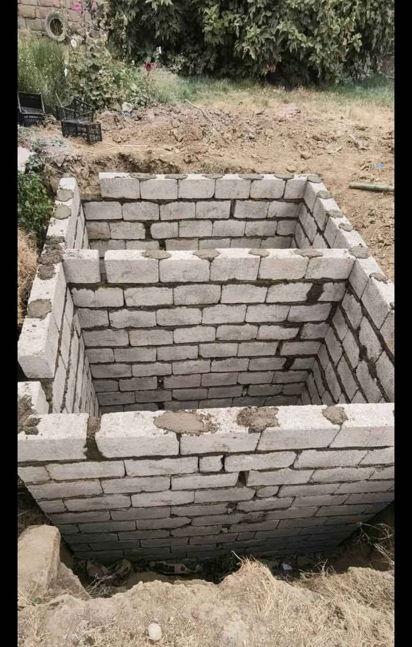 السلام عليكم الي يحتاج بناء قصاطل لبخ تكعيبه تصفير بيوت صب قصاطل متواجدين وبنسب السعار /‏‏‪***********‬‏
