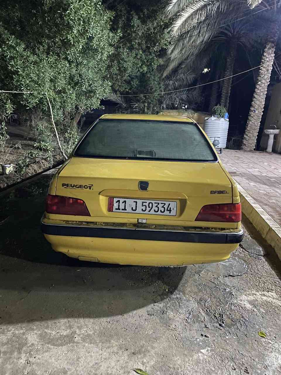 سلام عليكم بيجو باص موديل ١٥ تحويل ثاني يوم رقم نكليزي بغداد بسمي  عله فحص /***********
