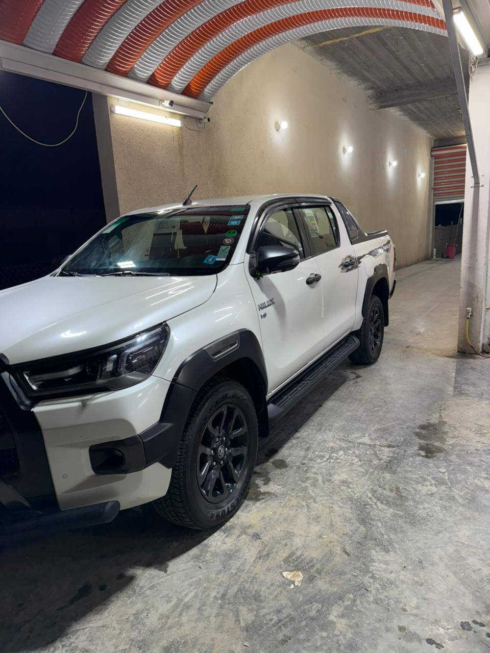 السلام عليكم
للبيع بيكم هايلوكس ادفنجر عالي فور ويل موديل 2022 اخوان كفاله عامه من صبغ وتبديل وبارد السونار موجود بالصور ماشيه 96رقم بغداد الجديد بسمي هزه وسنويه جديده مكان السياره بابل السعر اتصل وبالخدمه
***********
