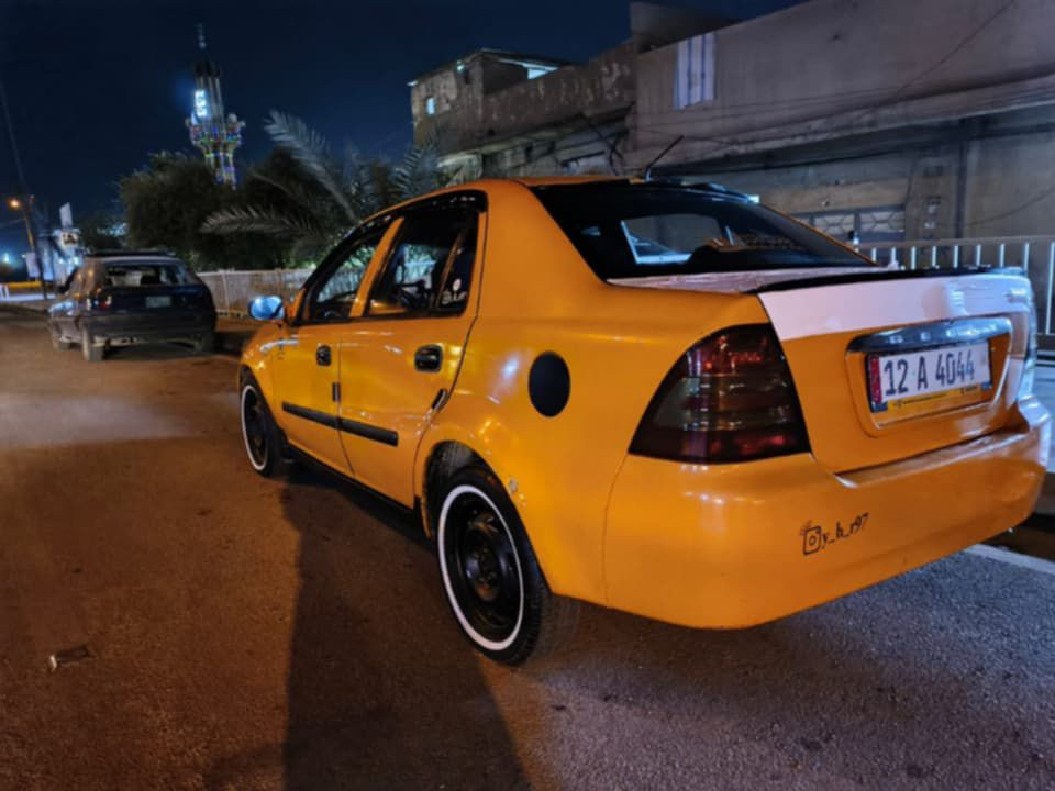 السلام عليكم
سيارة للبيع او مراوس حسب القناعة  ٢٠٠٩ محرك كير كورلا توماتيك شرط طخم جديد وسيارة حلوة وما تعبانه (ماشتغل بيها تكسي)  الاستفسار اكثر خاص


**إذا كنت صاحب هذا الإعلان وتريد حذفه لأي سبب، رجاءا أرسل رسالة إلى الدعم الفني**