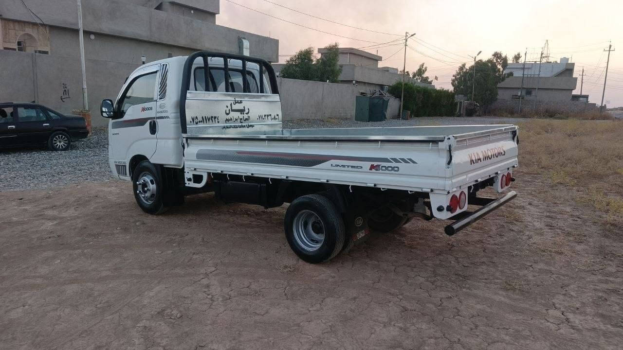 ‏كيا 4000 رقم اربيل سيارة بدون صبغ كير و محرك و شاصي بشرط تايات محور 14 سعره 120$ وبيه مجال
***********
