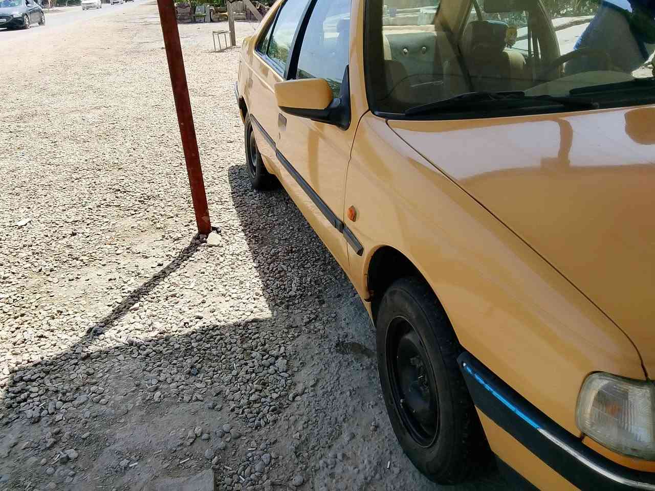السلام عليكم بيجو 405GLXموديل2010مكينه تبخر بس ترايها للبصره
سياره كلش حلوه احله من 
الصور
سعرها 35وبي مجال للاستفسار *********** واتساب
