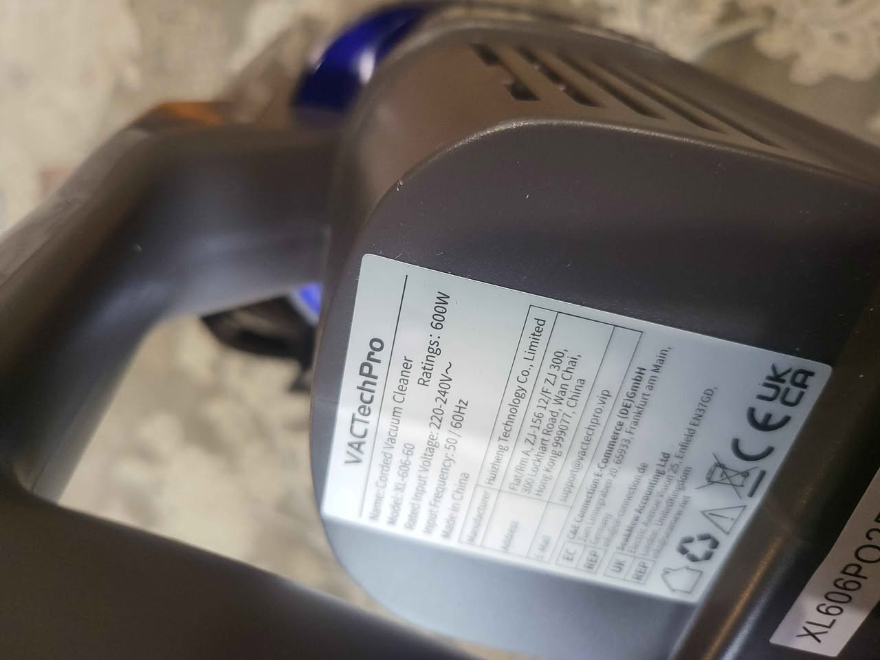 گسکی کارەبایی عەمودی بالەی بەکارنەهاتوو 600wبۆ ئەم کارەبا گرانە زۆر باشە بەقوەتە زۆر 30000 دینار قفڵ گەیاندن هەیە لەسەر کڕیارە بەس پاکەتی لەگەڵ نیە زۆر سوکەڵەیە بۆ دەست شوێنمان سلێمانی ڕاپەڕین السليمانية, العراق


**إذا كنت صاحب هذا الإعلان وتريد حذفه لأي سبب، رجاءا أرسل رسالة إلى الدعم الفني**