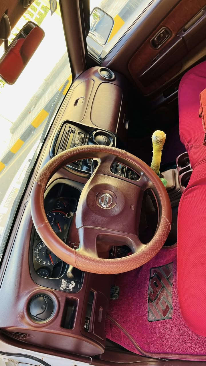 بيكم نيسان 13 سعودي سياره مكفوله عدا بارد بالبدي وباب الورا سايق بدون صبغ          مكينه كير شاصي مكفولات كهربائيات كلهه شغاله سياره بسمي مداور مباشر مكان سياره البطحاء تخم تاير جديد السعر 138وبيهه مجال ***********
