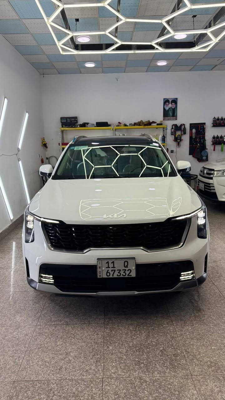 سورنتو 24
عداد الكيلومترات 27000
فئة 4X 
السعر 340 وبي مجال 
*********** 
واتساب فقط
